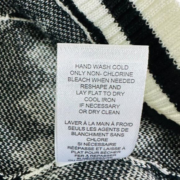 Elie Tahari Women's Size L Diamond Pattern Black Ivory Cardigan Sweater NWT - Picture 9 of 9